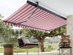 Die neue Gelenkarm-Markise markilux 1700/1710 mit schöner geschwungener Optik, gibt es mit oder ohne schützende Tuchkassette. Als neues offenes System ergänzt sie das 2009 von markilux eingeführte hochwertige Sortiment dieser Markisenmodelle. Die neue Gelenkarm-Markise markilux 1700/1710 mit schöner geschwungener Optik, gibt es mit oder ohne schützende Tuchkassette. Als neues offenes System ergänzt sie das 2009 von markilux eingeführte hochwertige Sortiment dieser Markisenmodelle.